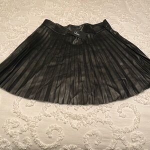 Lulu's Black Skater Mini Skirt with Pleats